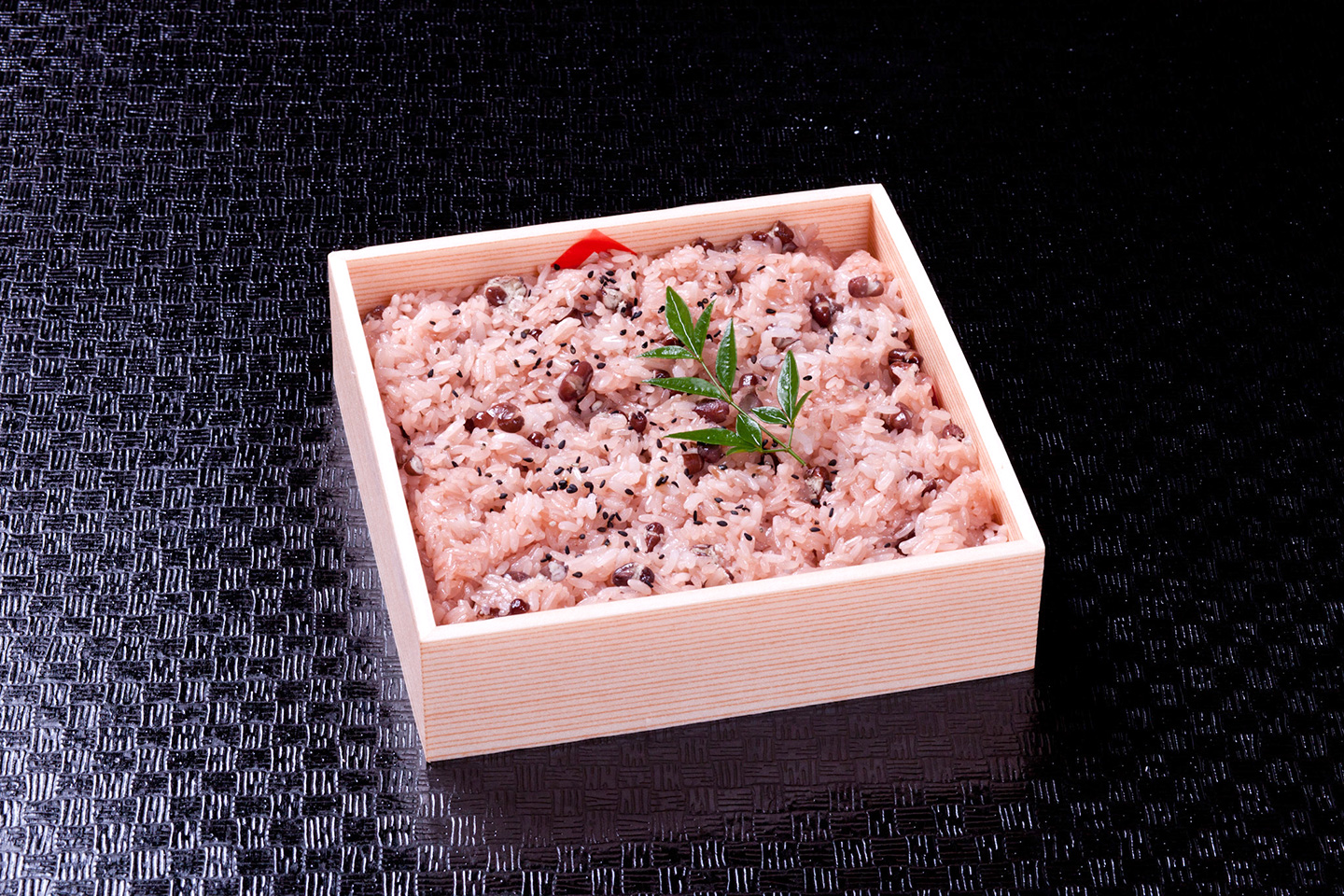 赤飯折り | かぐらざか厨房：川西市の仕出し弁当・オードブル宅配